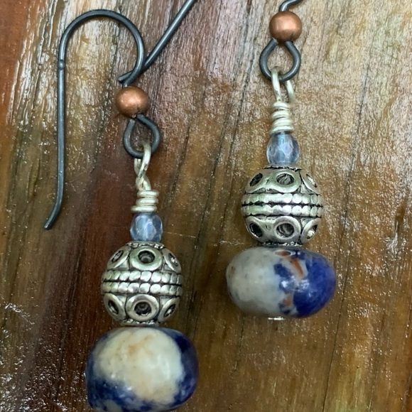 4 in stock.Sunset Sodalite/Tanzanite/s Balll - Picture 6 of 10